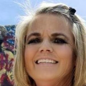 Meet your Posher, Joy